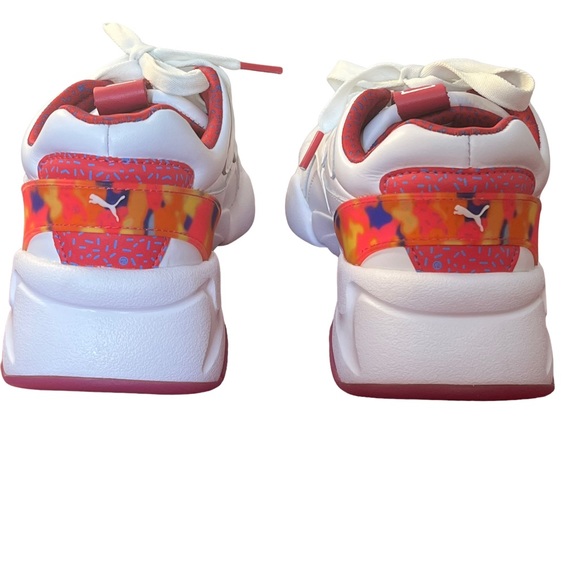 PUMA x BARBIE Nova Flash Women’s 8.5 Sneakers - Picture 4 of 11